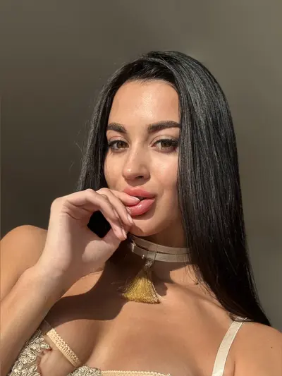 Ariana️ (@aariianaaaaaa) OnlyFans profile photo