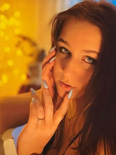 Adelia Albie♥︎ OnlyFans