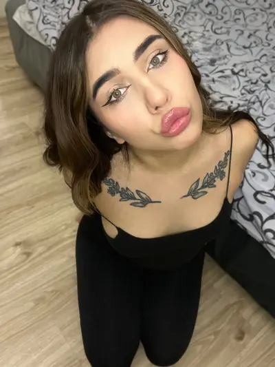 Amina 🐣 OnlyFans