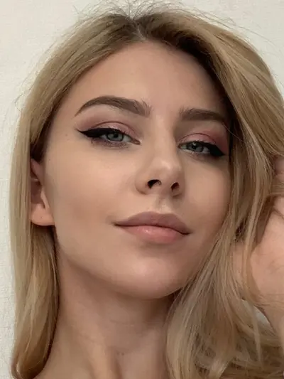 Anna - cute blondie ️ (@anna.dolly) OnlyFans profile photo