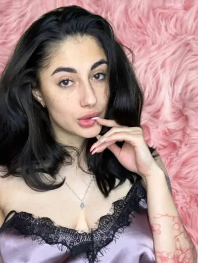 ๐Bella๐ OnlyFans