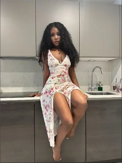 ๐๐ฒ๐น๐น๐ฎ ๐ป๐๐บ๐ฝ๐ต๐ผ ๐ฏ๐ฎ๐ถ๐น๐ฒ๐ ๐๐๐ OnlyFans