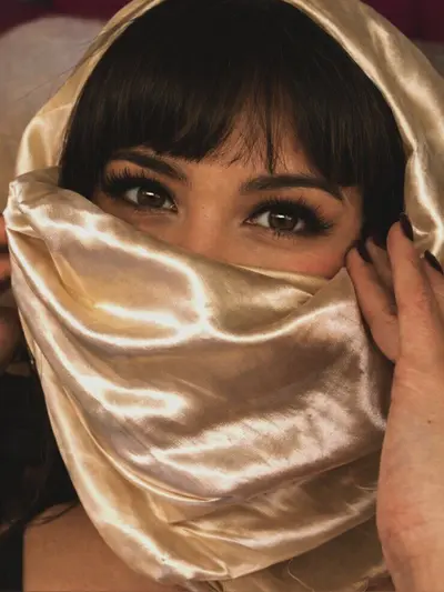 Tu burning brunette OnlyFans