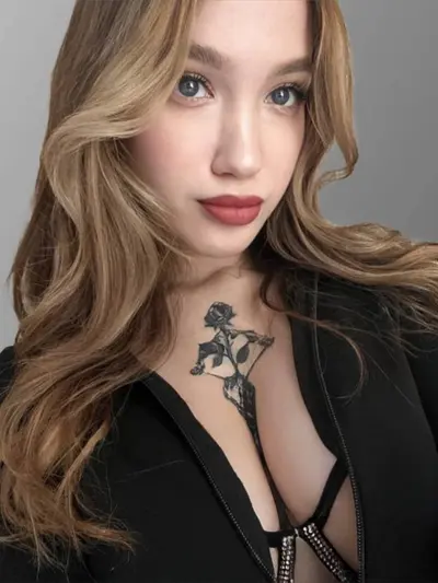 Emilia (@emilllliaa) OnlyFans profile photo