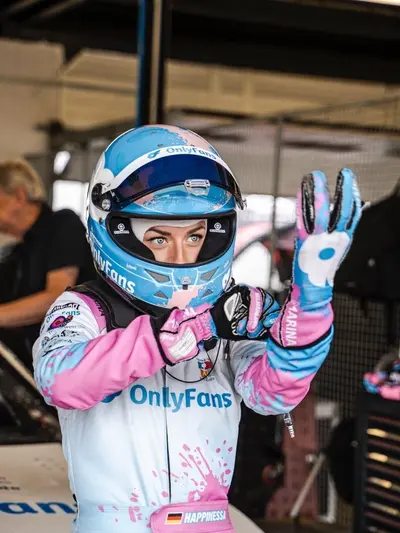 Happinessa Racing ️ OnlyFans profile photo