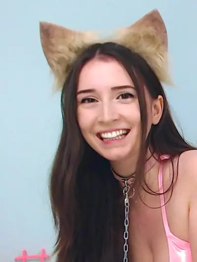 Kitten Sophie🩷 OnlyFans