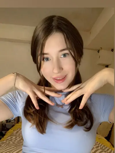 Anna (@lady_anika) OnlyFans profile photo
