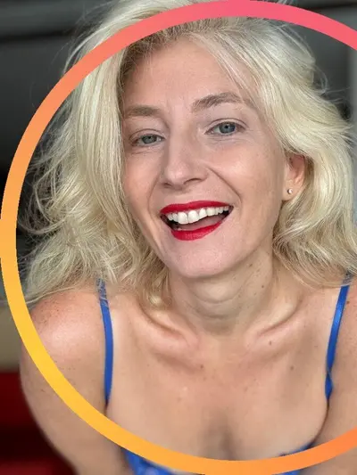 American mommy (NSFW in Bio ๐) OnlyFans