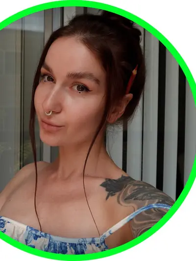 Lina (@linaxpov) OnlyFans profile photo