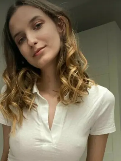 ๐HAIRY PUSSY๐ LIZA TOP CONTENT OnlyFans