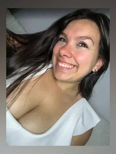 Luna ♡ Busty Latina • Thick Booty OnlyFans