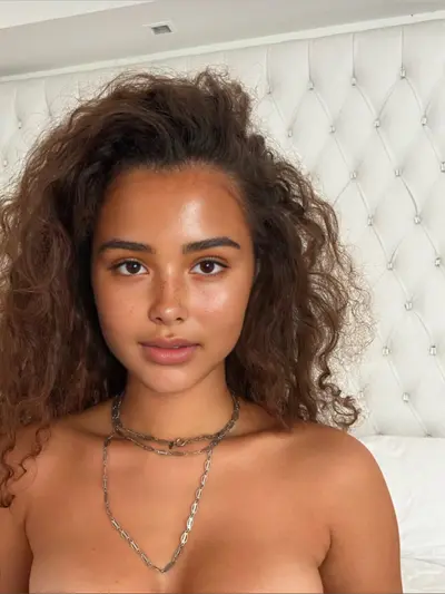 Miley (@mileyreyes) OnlyFans profile photo