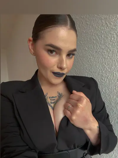 Olivia Disney (@oliviadisneyy) OnlyFans profile photo