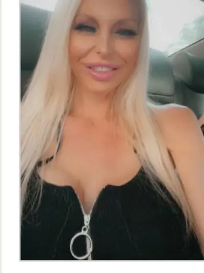 Christi Shake OnlyFans