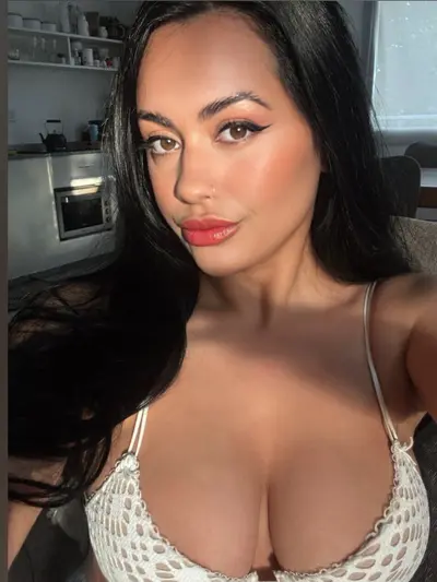 Sara Connor ๐ Sexting now! OnlyFans