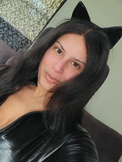 Sirena - Slowly Coming Back (@sirenafree) OnlyFans profile photo