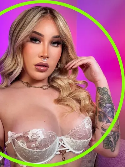 AVA COLE ๐ OnlyFans