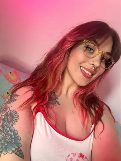 Curvy Chloe 100% FREE (@thecurvychloefree) OnlyFans profile photo