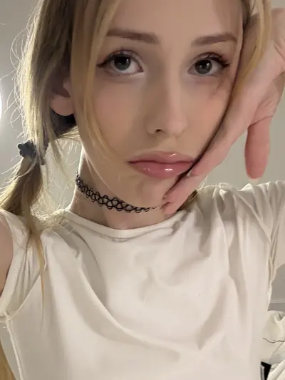 ๐๐ซ๐ข๐ฑ๐ข๐๏ธ๏ธ๐๐ (@trixie_ts) OnlyFans profile photo