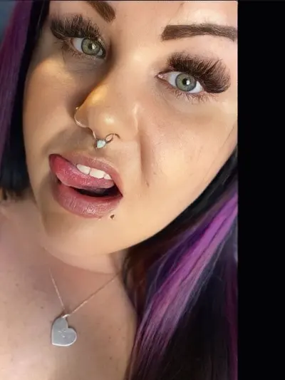 Tattoos &amp; Daddy Issues 🥵 OnlyFans