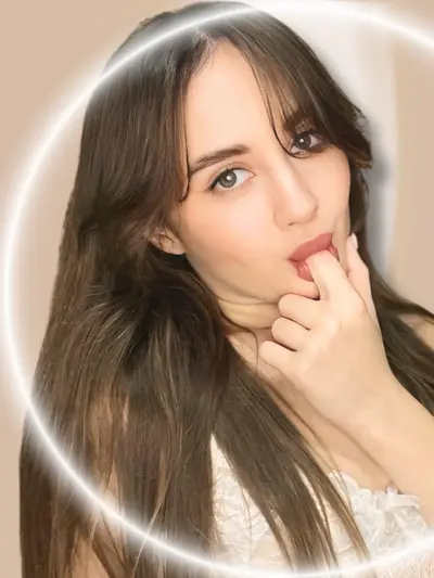 Viki Angel (@yourangelviki) OnlyFans profile photo